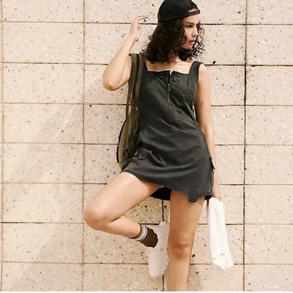 FP Movement Fast Track Skortsie Charcoal Black Size Small Excellent Condition - Picture 6 of 9